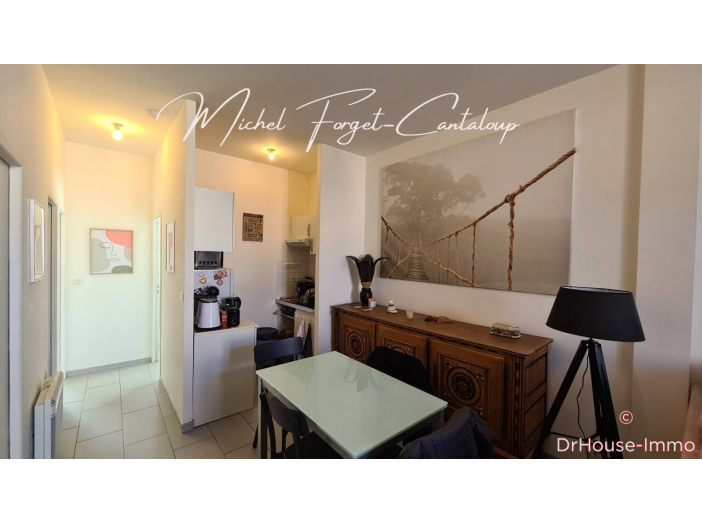 Immeuble de 93m² - 6 pièces
