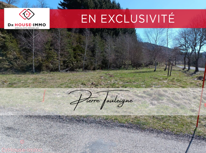 Terrain de 1073m²