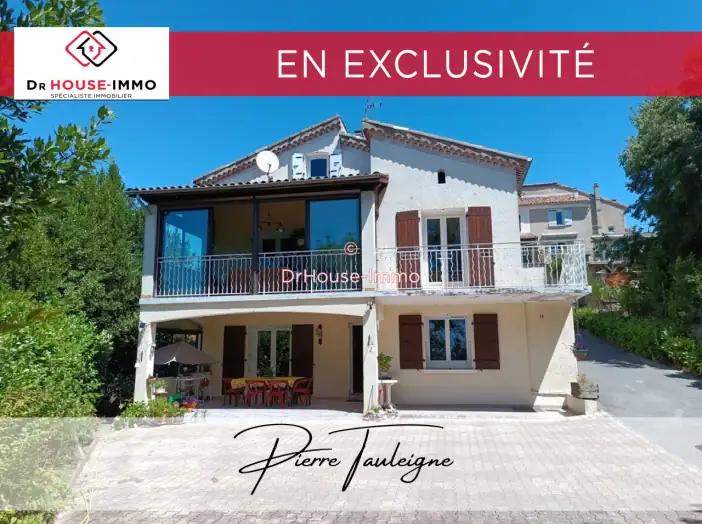 Maison 8 pièces de 215 m² - Aubenas (07200)