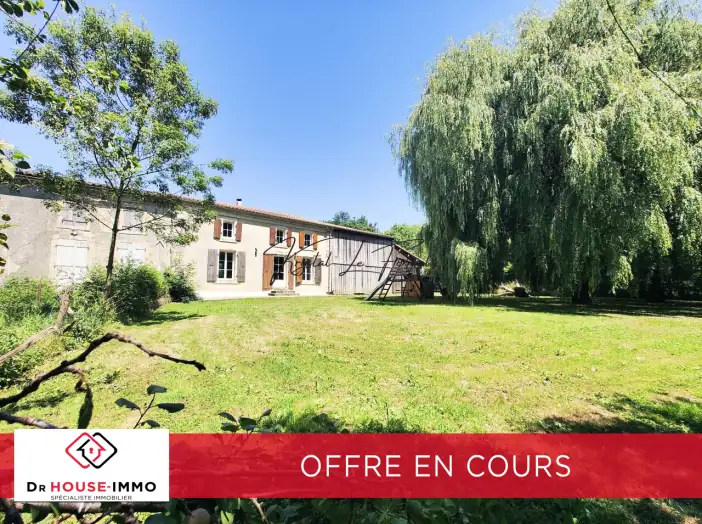 Maison 4 pièces de 157 m² - Le Mazeau (85420)
