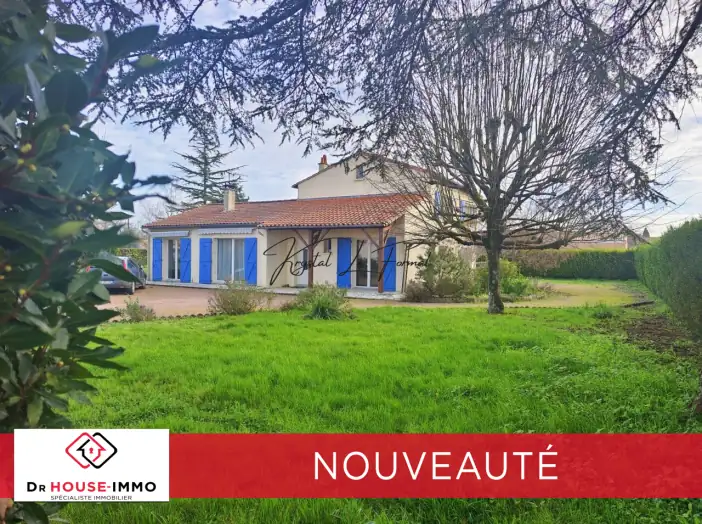 Maison 5 pièces de 121 m² - Fors (79230)