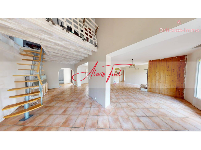 Maison de 165m² - 6 pièces
