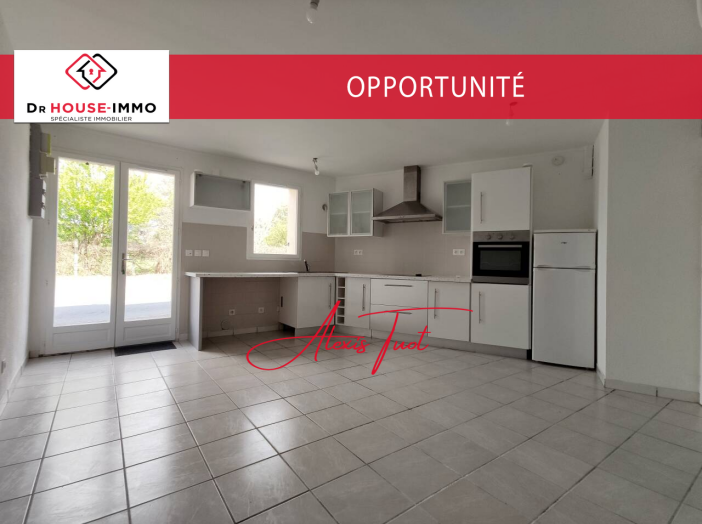 Appartement 3 pièces de 48 m² - Ambarès-et-Lagrave (33440)