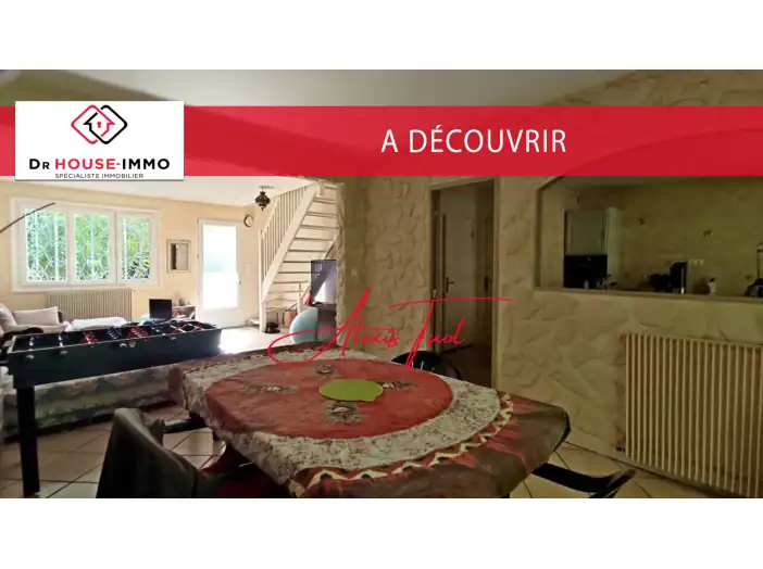 Maison 4 pièces de 89 m² - Ambarès-et-Lagrave (33440)