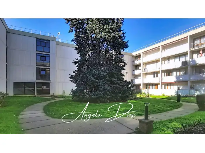 Appartement 4 pièces de 77 m² - Chilly-Mazarin (91380)