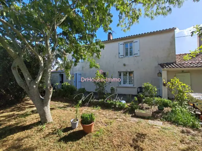 Maison 5 pièces de 129 m² - Puyravault (85450)