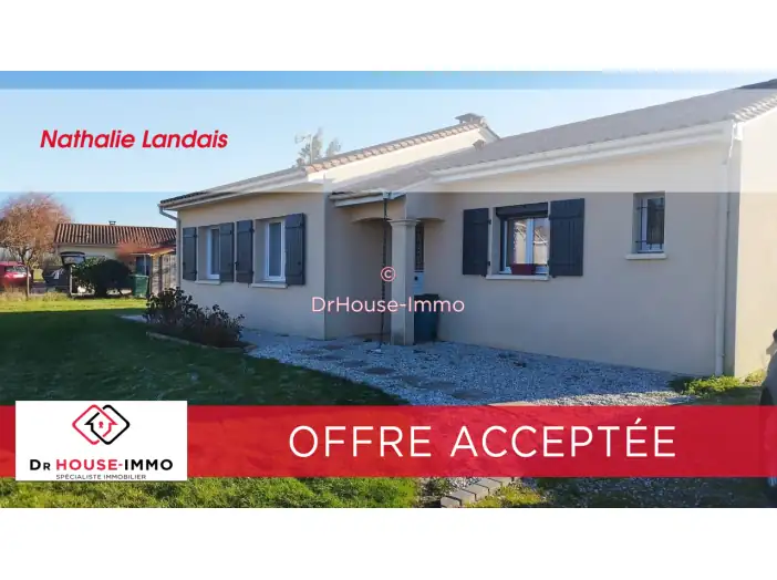 Maison 4 pièces de 78 m² - Saint-Pierre-d'Eyraud (24130)