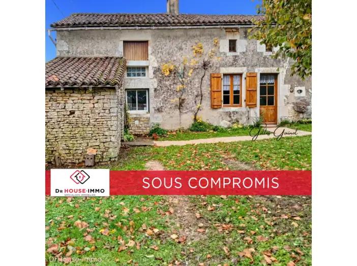 Maison 3 pièces de 56 m² - Champagne-Mouton (16350)