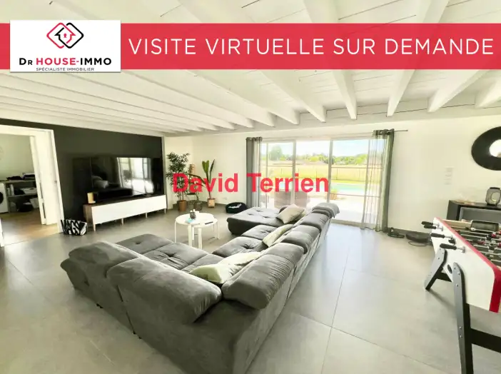 Maison 7 pièces de 181 m² - Saint-Loubès (33450)