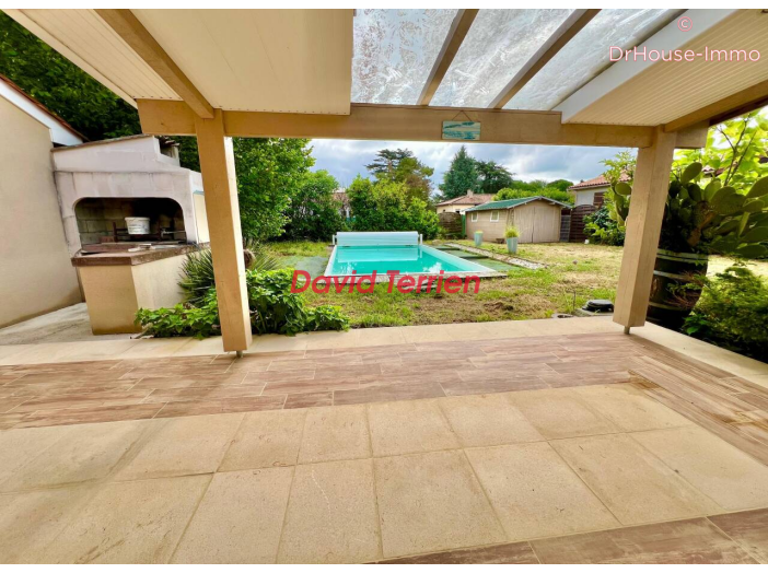 Maison de 165m² - 6 pièces