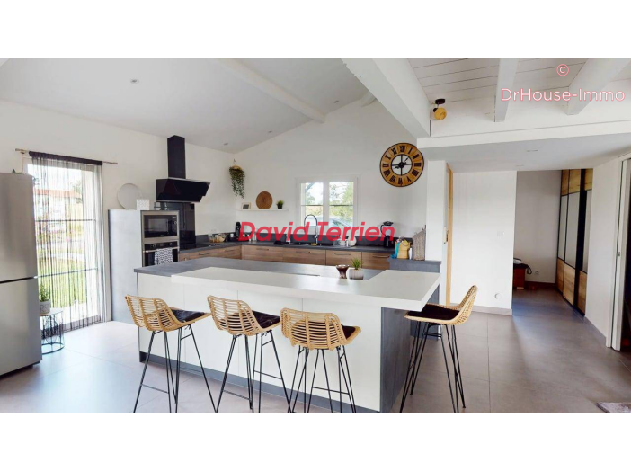 Maison de 181m² - 7 pièces