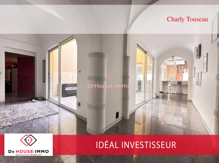 Maison 7 pièces de 350 m² - Rumersheim-le-Haut (68740)