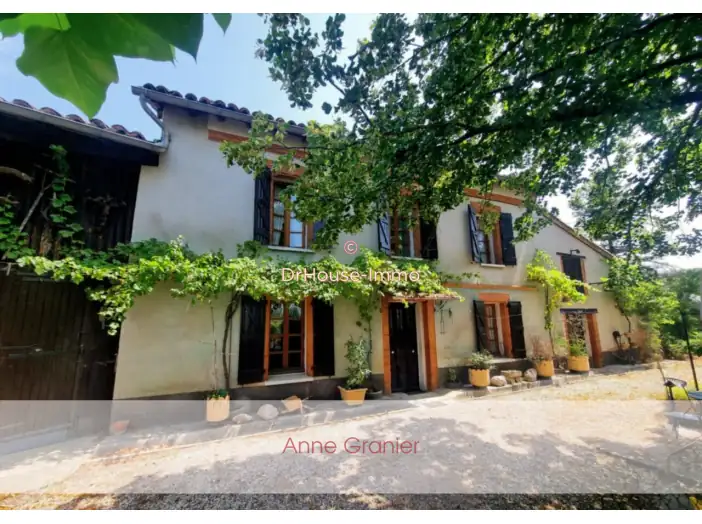 Maison 6 pièces de 126 m² - Bessières (31660)