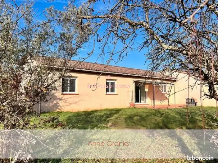 Maison 5 pièces de 106 m² - Saint-Sulpice (81370)