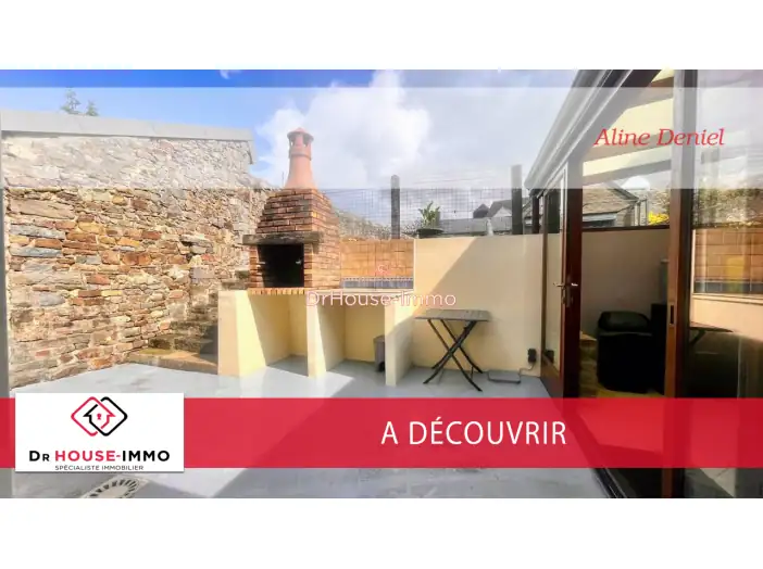 Maison 8 pièces de 163 m² - La Haye-du-Puits (50250)