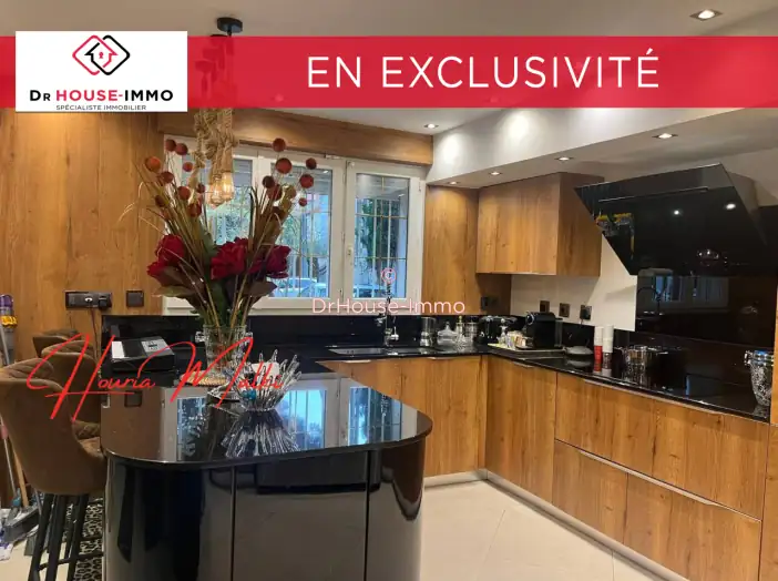 Maison 7 pièces de 170 m² - Pavillons-sous-Bois (93320)