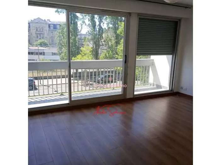 Appartement 2 pièces de 47 m² - Bordeaux (33000)