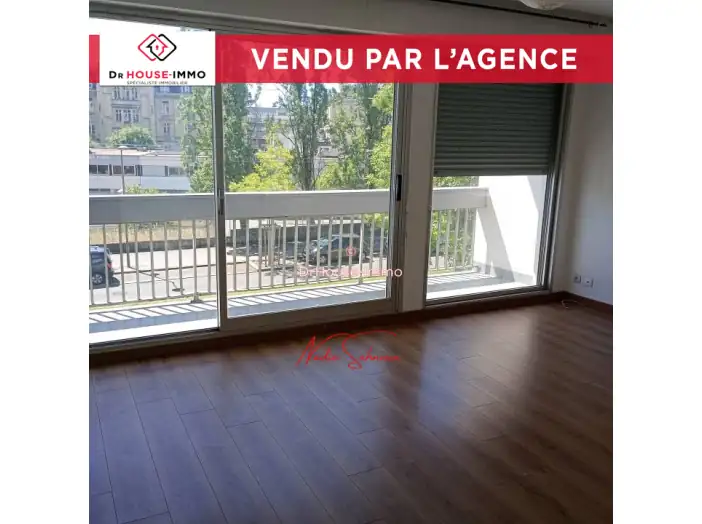 Image des la section Servies