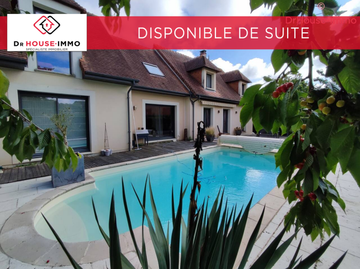 Maison de 212m² - 7 pièces