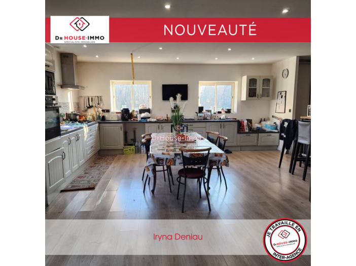 Immeuble de 1023m² - 10 pièces