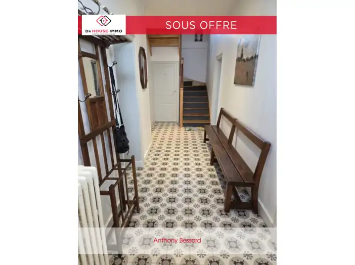 Maison 8 pièces de 258 m² - Vichy (03200)