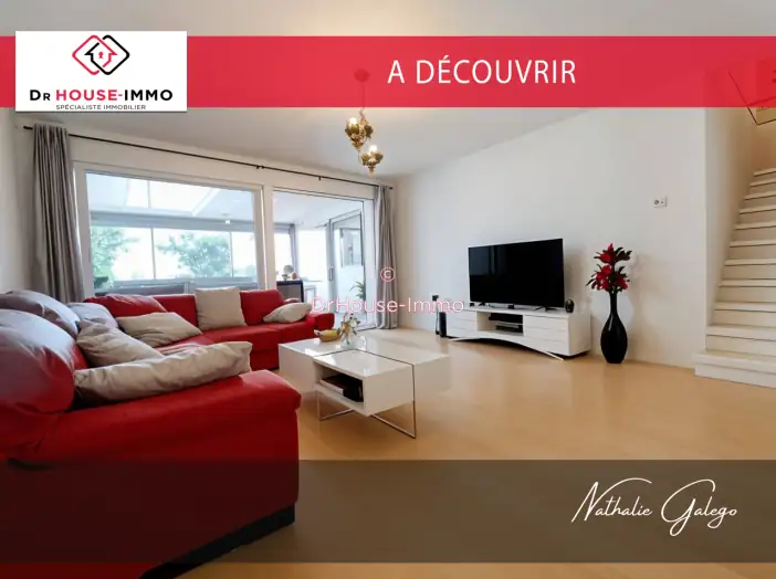 Maison 5 pièces de 180 m² - Bourg-de-Péage (26300)