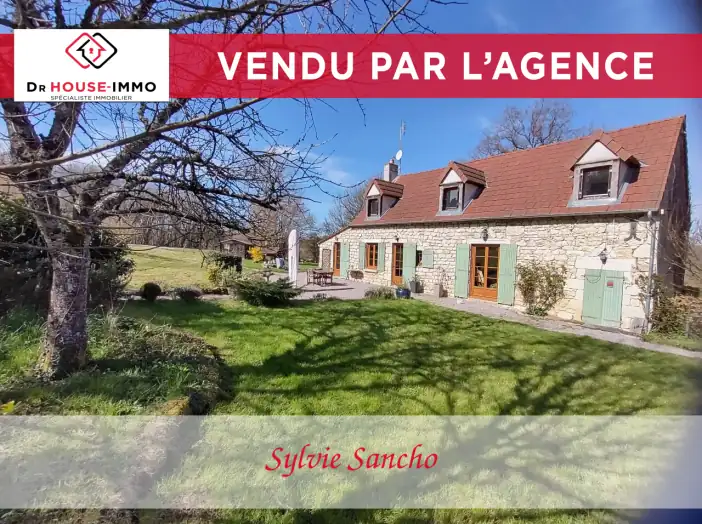 Maison 5 pièces de 135 m² - Vicq-Exemplet (36400)