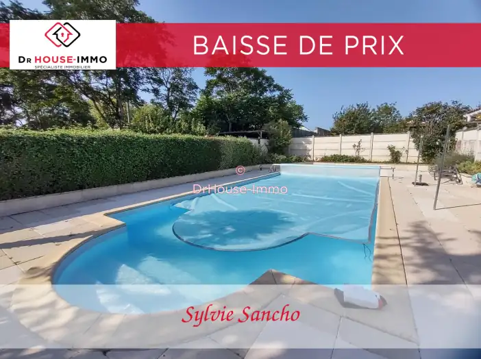 Maison 8 pièces de 179 m² - Buzançais (36500)