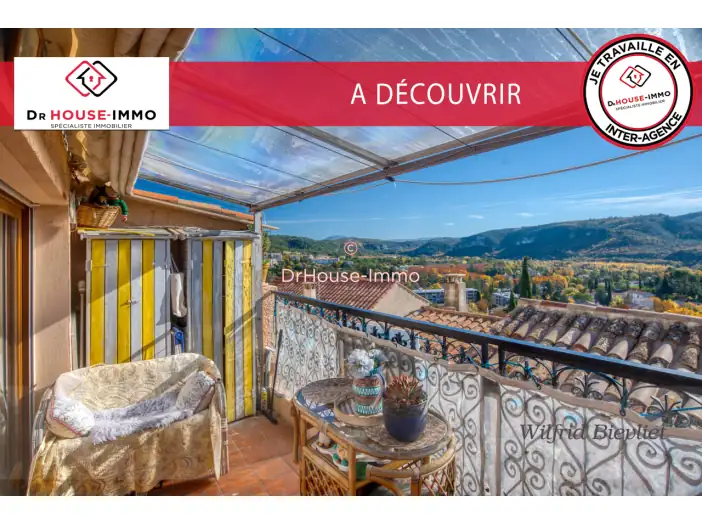 Maison 2 pièces de 62 m² - Gréoux-les-Bains (04800)