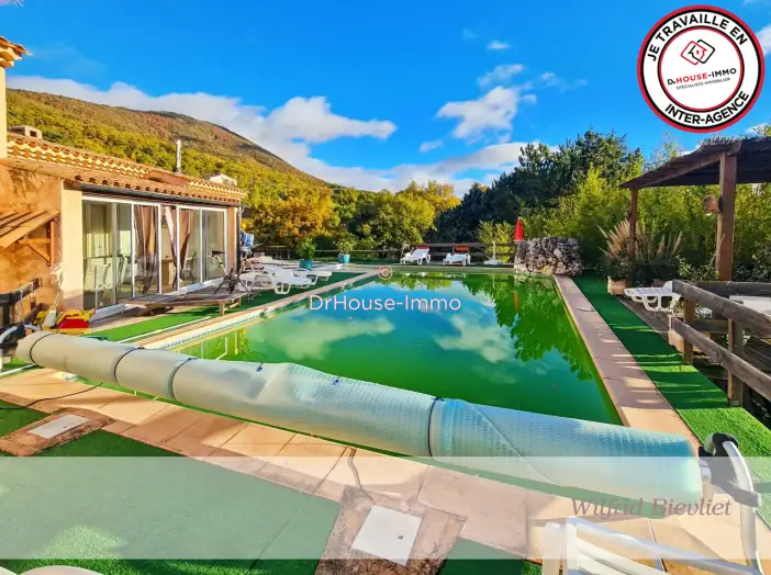 Image des la section Servies