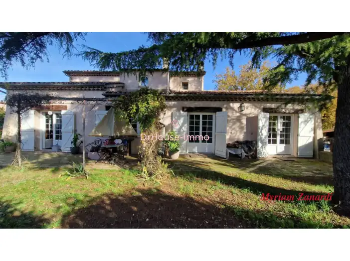 Maison 7 pièces de 187 m² - Mouans-Sartoux (06370)