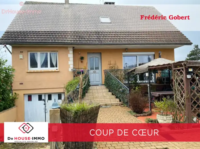 Maison 6 pièces de 132 m² - Chambly (60230)