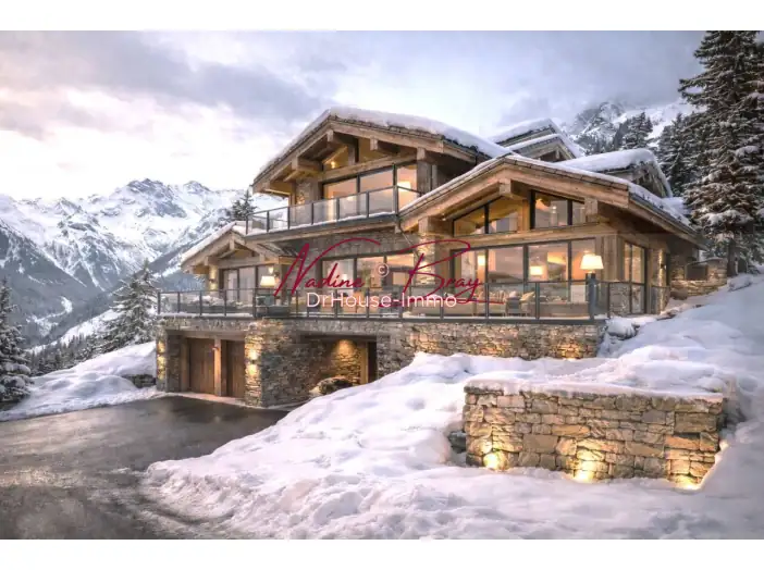 Maison 7 pièces de 170 m² - Allues (73550)