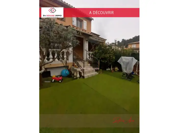 Maison 4 pièces de 90 m² - Garéoult (83136)