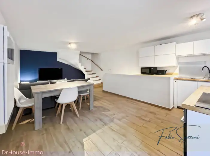 Maison 4 pièces de 82 m² - Flassans-sur-Issole (83340)