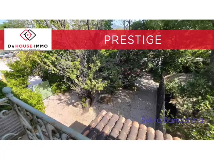 Appartement 5 pièces de 130 m² - Hyères (83400)