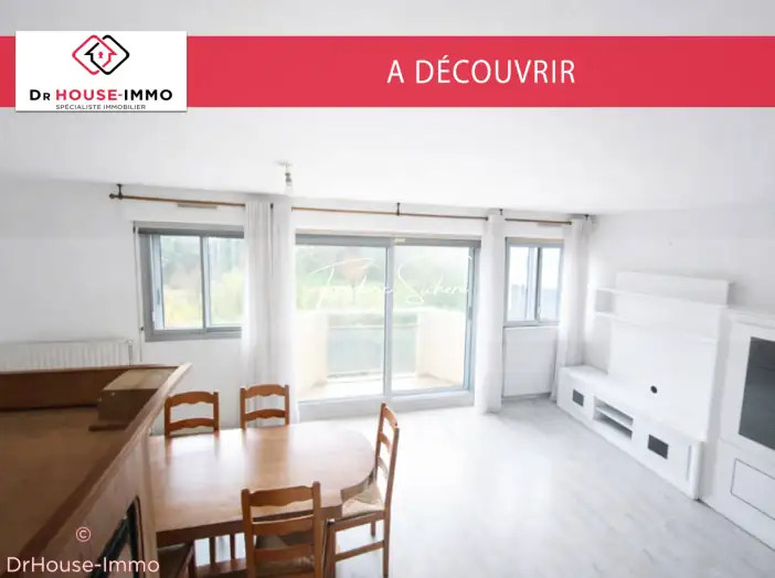Appartement 3 pièces de 76 m² - Puilboreau (17138)