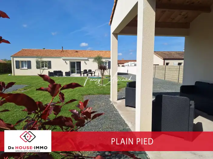 Maison 7 pièces de 114 m² - Velluire (85770)