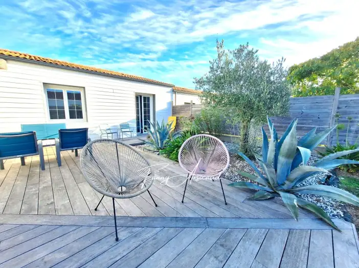 Maison 4 pièces de 93 m² - Andilly (17230)