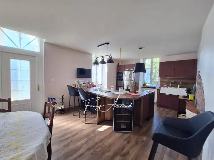 Maison 4 pièces de 116 m² - Saint-Sigismond (85420)