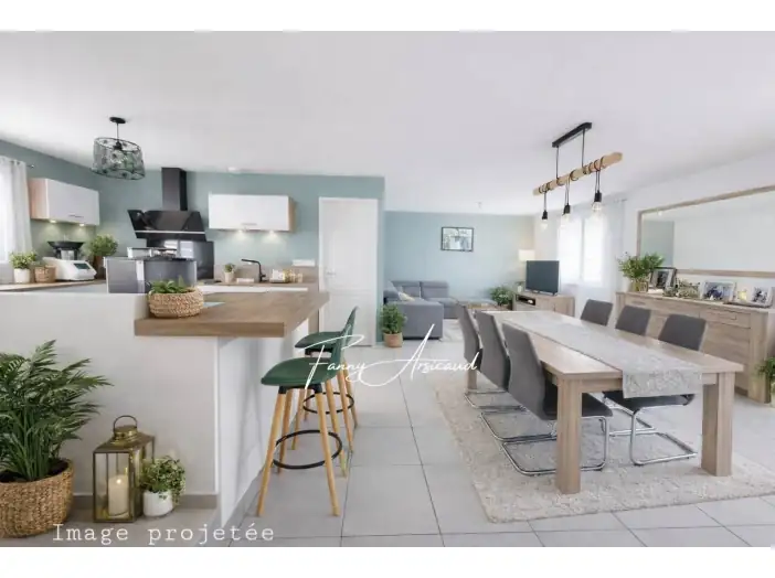 Maison 7 pièces de 115 m² - Velluire (85770)