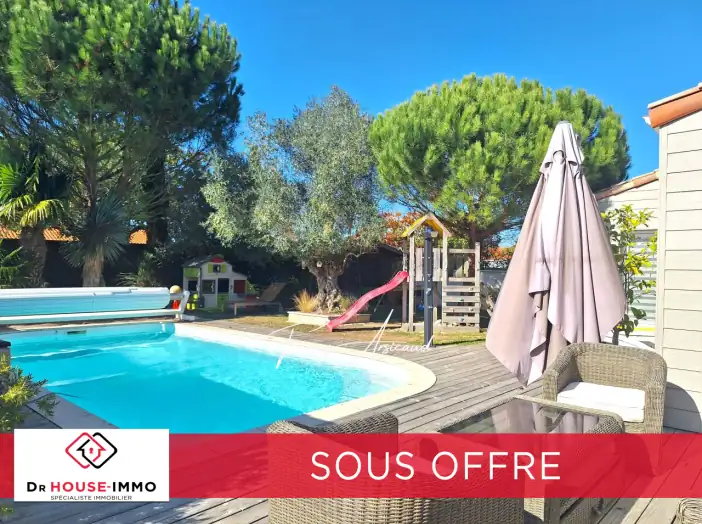 Maison 6 pièces de 185 m² - Champagné-les-Marais (85450)