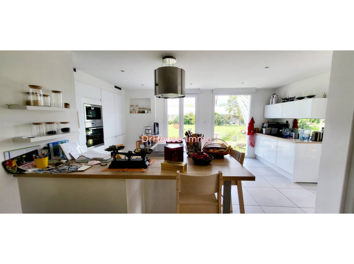 Maison de 228m² - 8 pièces