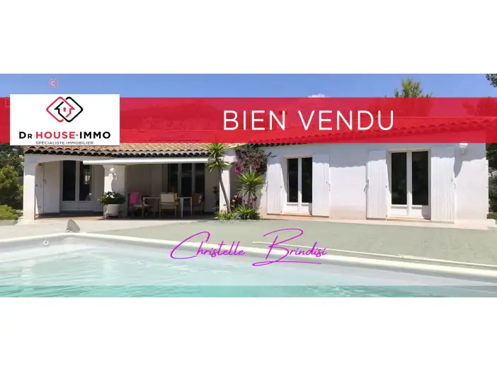 Maison 4 pièces de 115 m² - Le Revest-les-Eaux (83200)