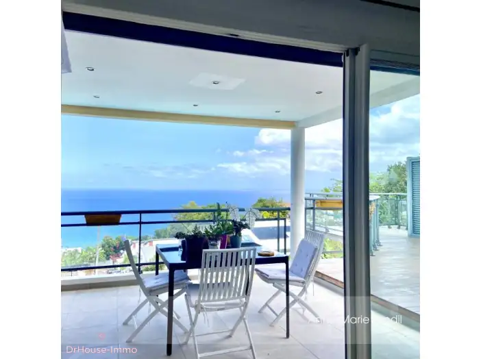 Maison 7 pièces de 160 m² - Possession (97419)