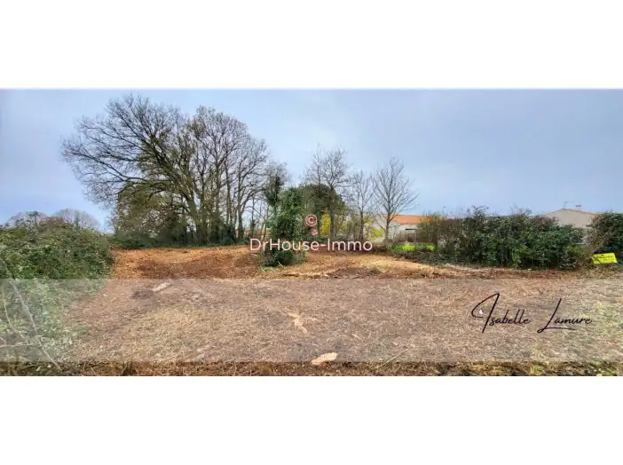 Terrain de 1 420 m² - Jard-sur-Mer (85520)