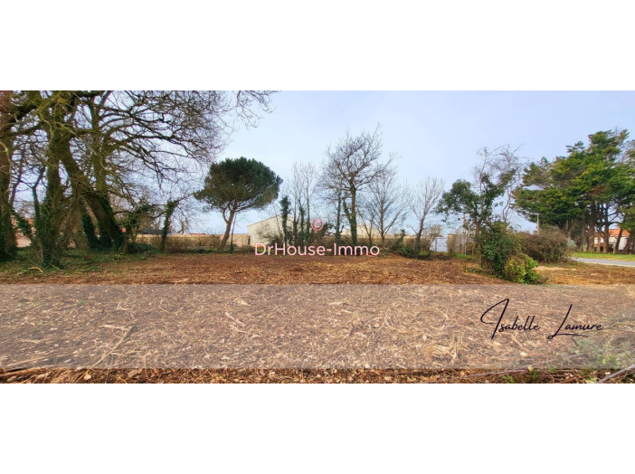 Terrain de 1420m²