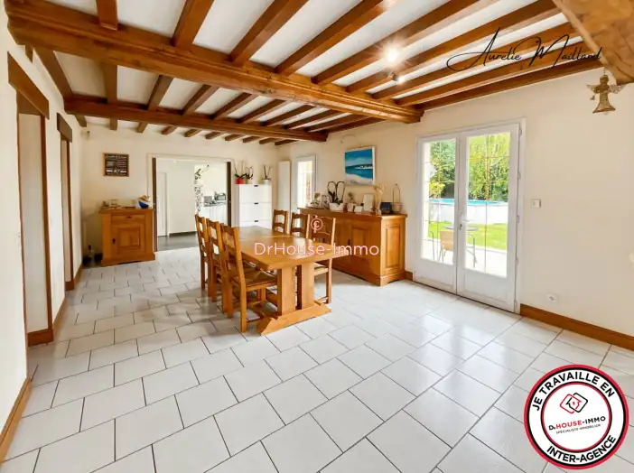 Maison 7 pièces de 194 m² - Cauvicourt (14190)