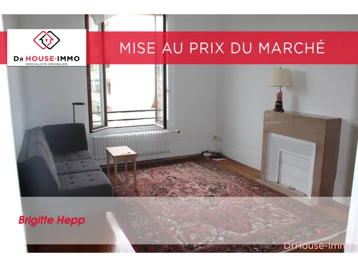 Appartement 2 pièces de 53 m² - Chambéry (73000)