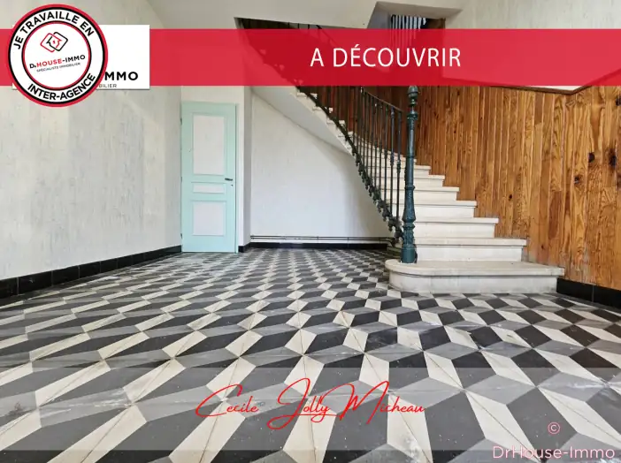 Maison 6 pièces de 150 m² - Laruscade (33620)